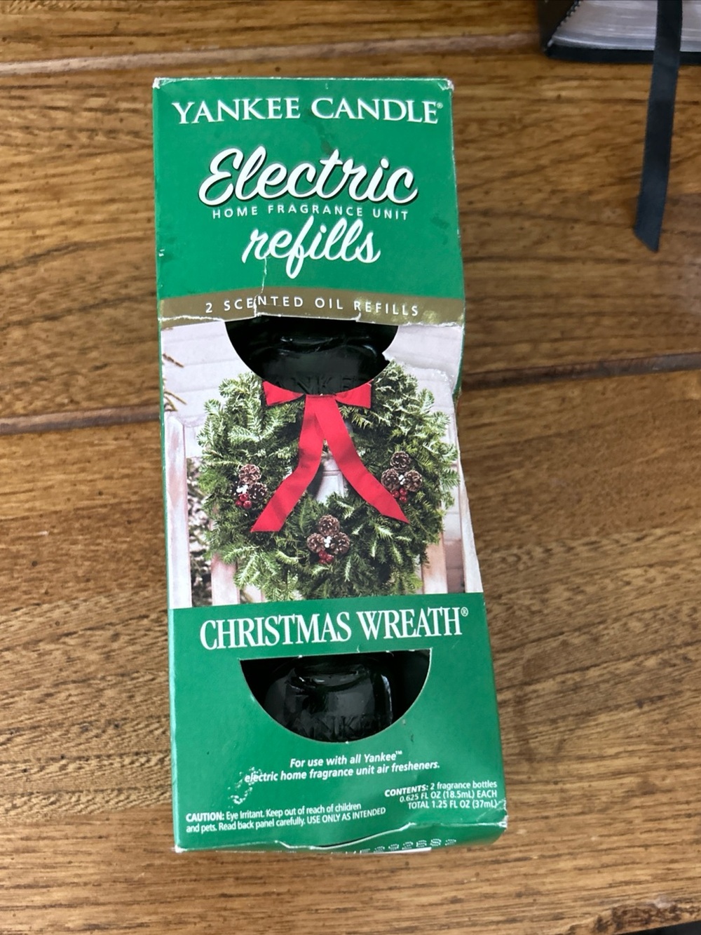 NIB Yankee Candle Electric refills ChristmasWreath